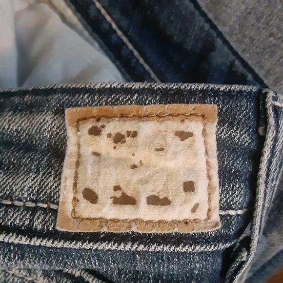 LEI Jeans Juniors 17S Blue Sophia Hipster Flare Stretch Flap Pockets Whiskers - Picture 6 of 10